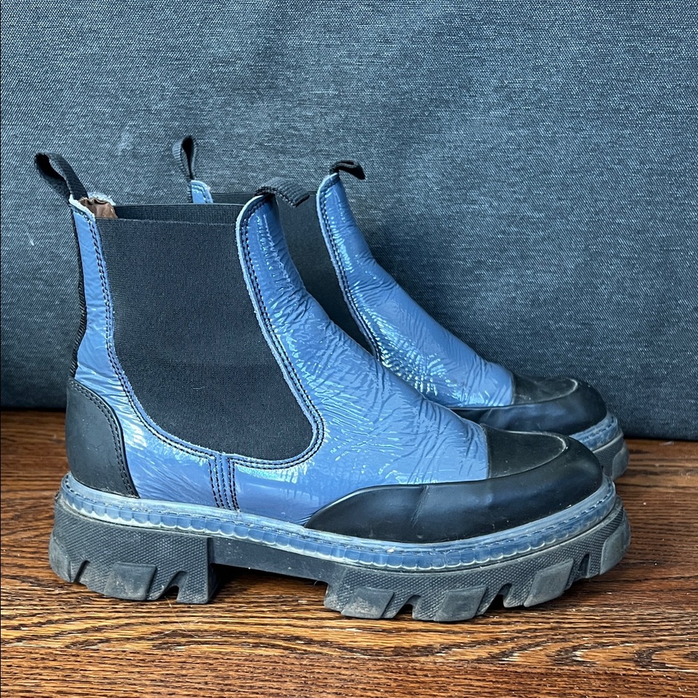 Ganni blue patent leather Chelsea boot